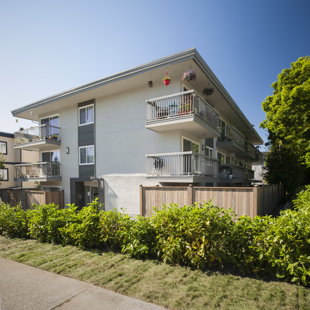Garden Manor Apartments
2285 Triumph Street, Vancouver, BC
Rental Apartment / 16 Suites
SOLD: $6,000,000 (2018)