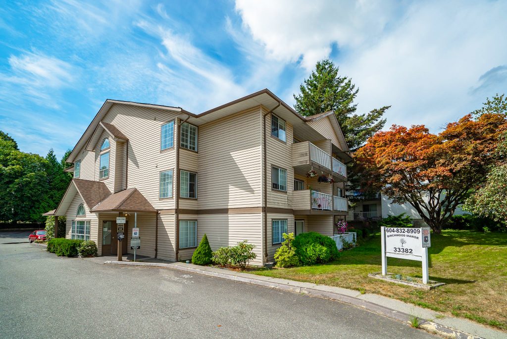 Birchwood Manor Apartments
33382 George Ferguson Way, Abbotsford, BC
Well-Maintained Rental Apartment Building
31 Suites | Large 45,270 SF Site
SOLD (December 2020)