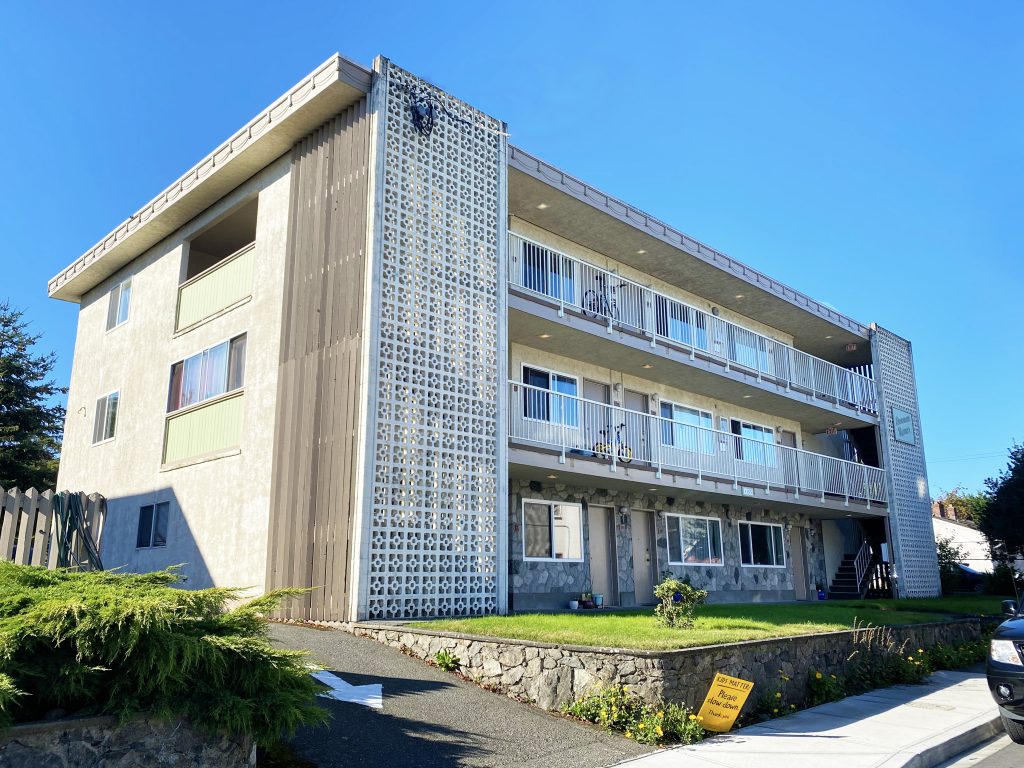 Denman Manor Apartments
1255 Denman St, Victoria, BC
12 Suite Rental Apartment Building | 9,900 SF Site
Low maintenance multi-family investment property
SOLD (December 2020)