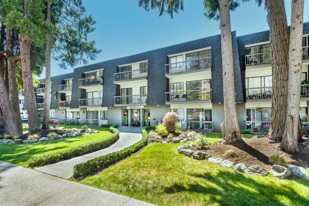 520 Eighth Street, New Westminster, BC
Apartment Building | 56 Suites
Steps from Moody Park and Royal City Centre Mall

Status: Sold (September 2021)